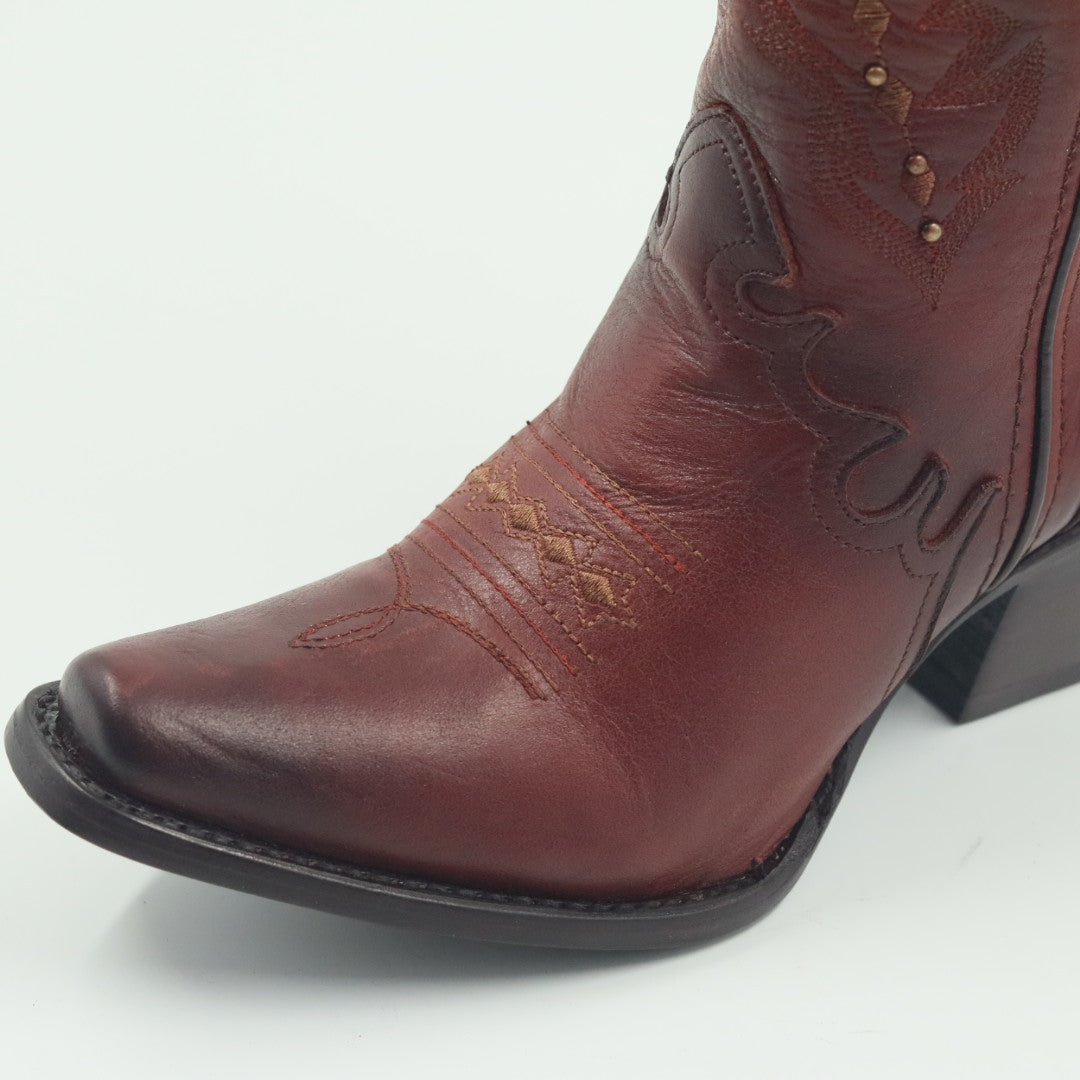 BOTA VAQUERA PARA DAMA DE PIEL MODELO BARBIE CHOCO