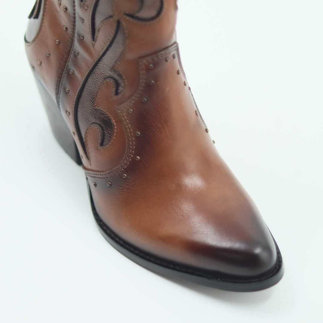 BOTIN VAQUERO PARA DAMA DE PIEL MODELO YUKON SHEDRON