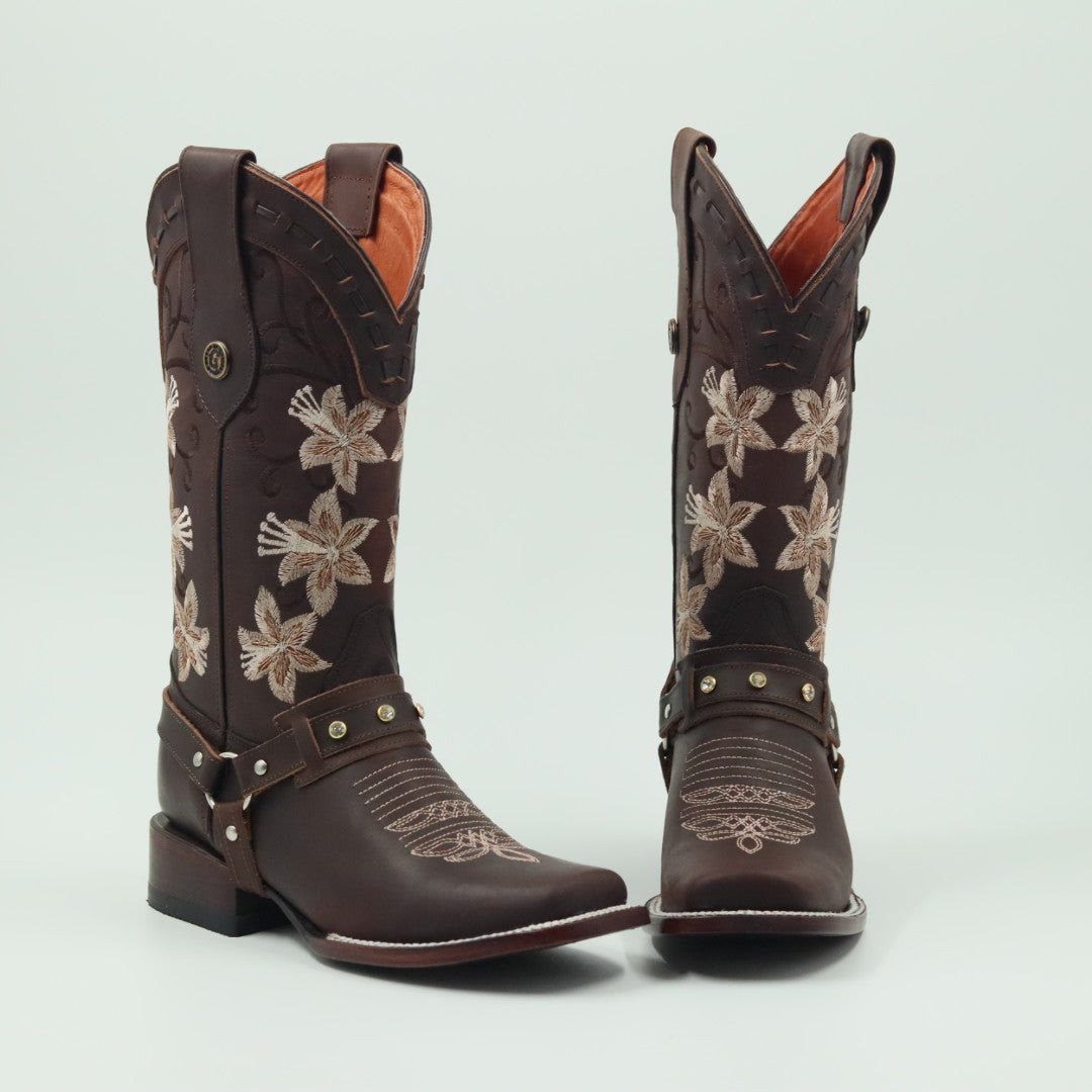 BOTA VAQUERA PARA DAMA DE PIEL MODELO COPETE