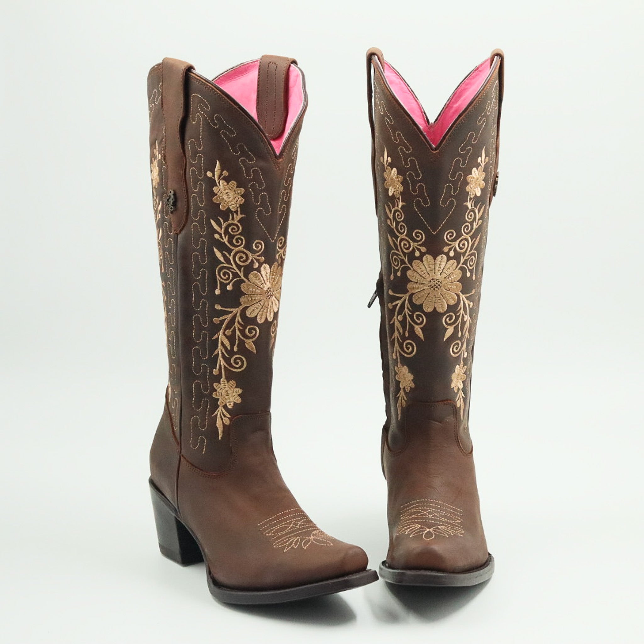 BOTA VAQUERA PARA DAMA DE PIEL MODELO GERBERA