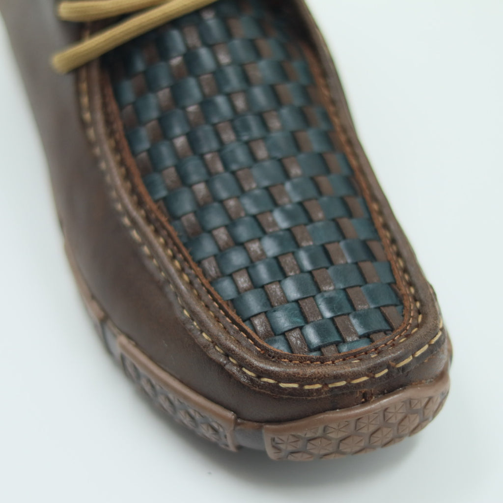 ZAPATO PARA CABALLERO DE PIEL MODELO WALLABI PETATILLO AZUL