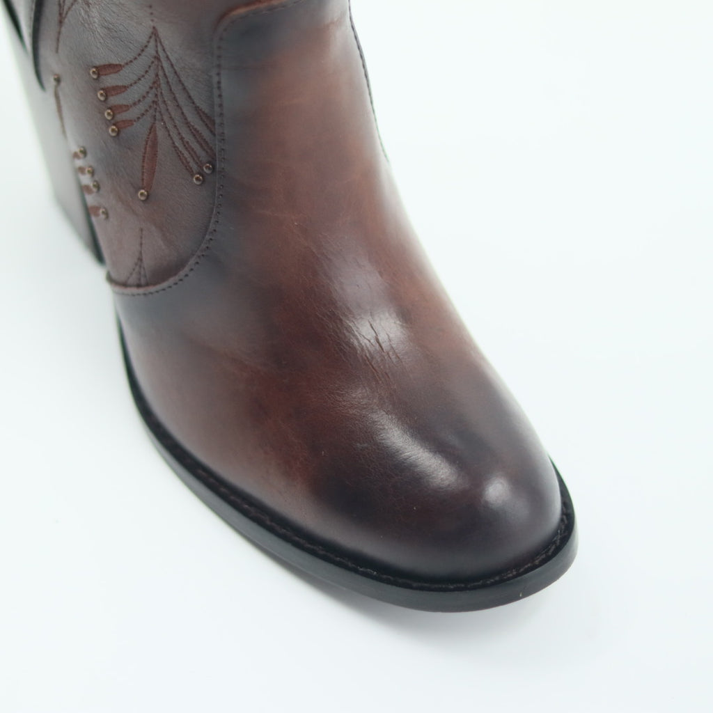 BOTA VAQUERA PARA DAMA DE PIEL MODELO SOBERBIA