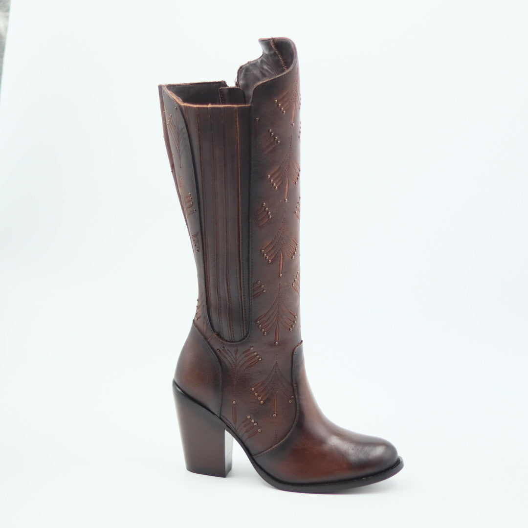 BOTA VAQUERA PARA DAMA DE PIEL MODELO SOBERBIA